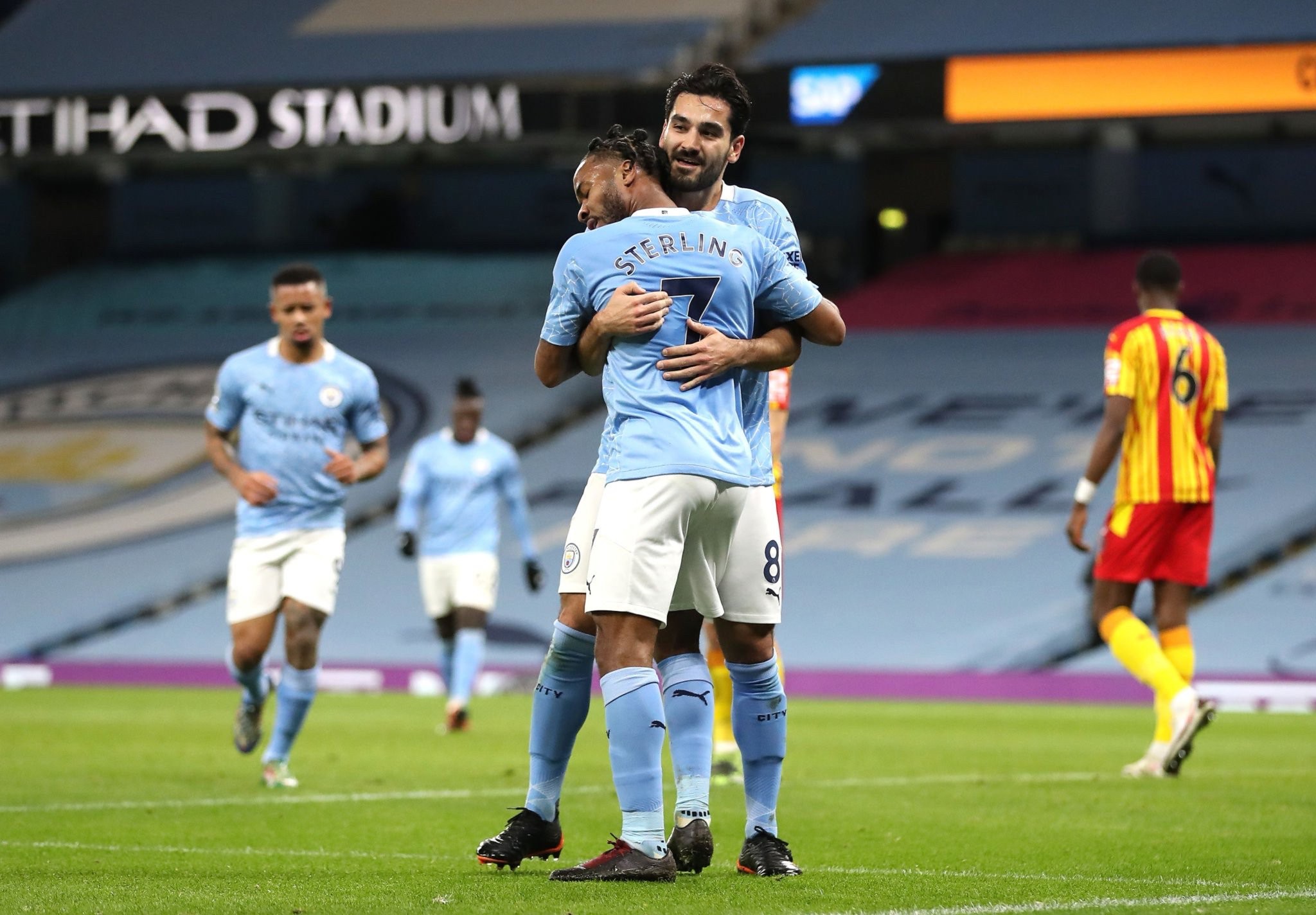 效填补张玉 效填补张玉