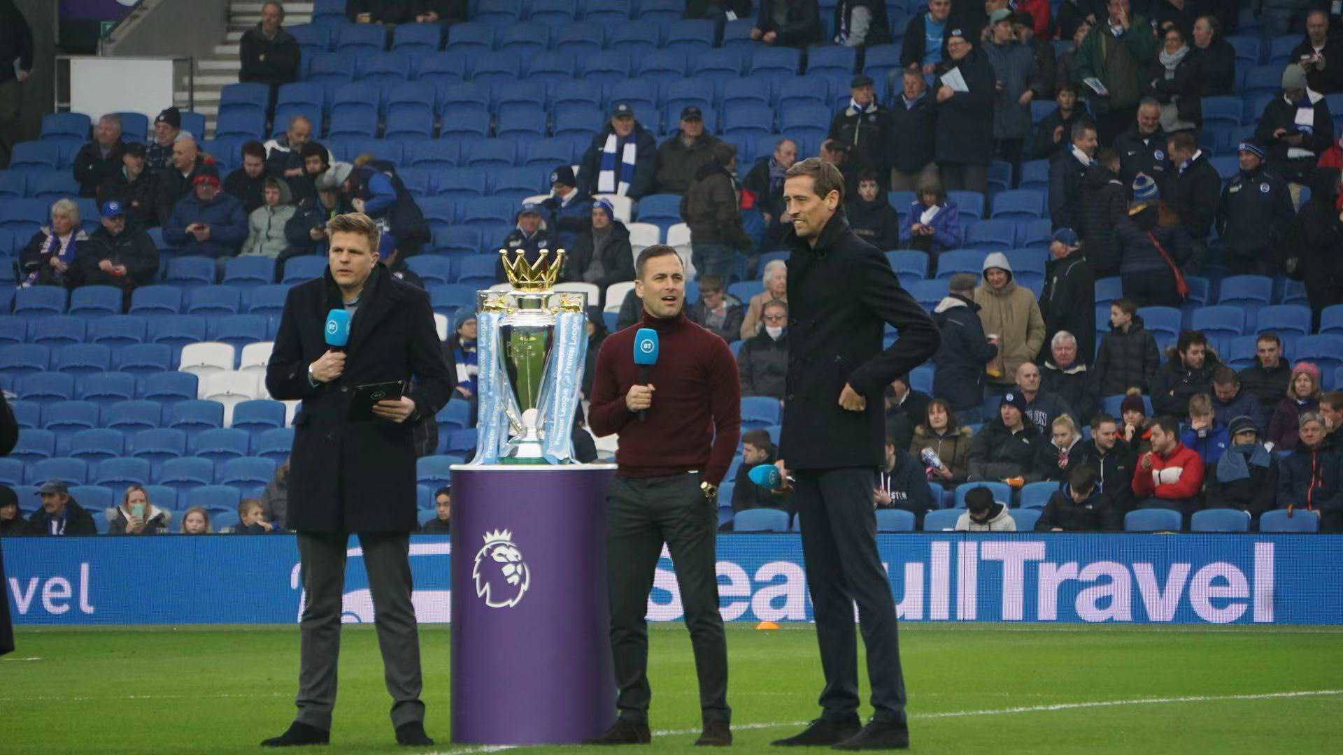 他们应对自 他们应对自