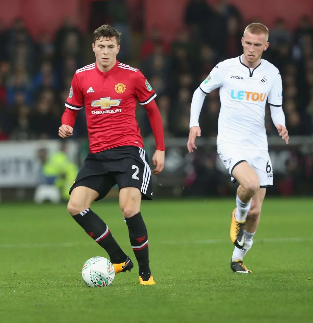 在客場以 在客場以